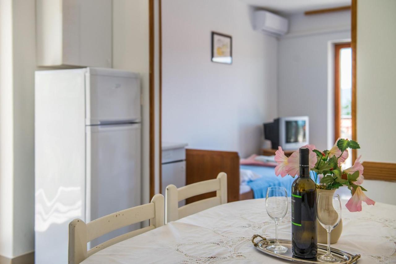 Apartments Pino غاباس المظهر الخارجي الصورة